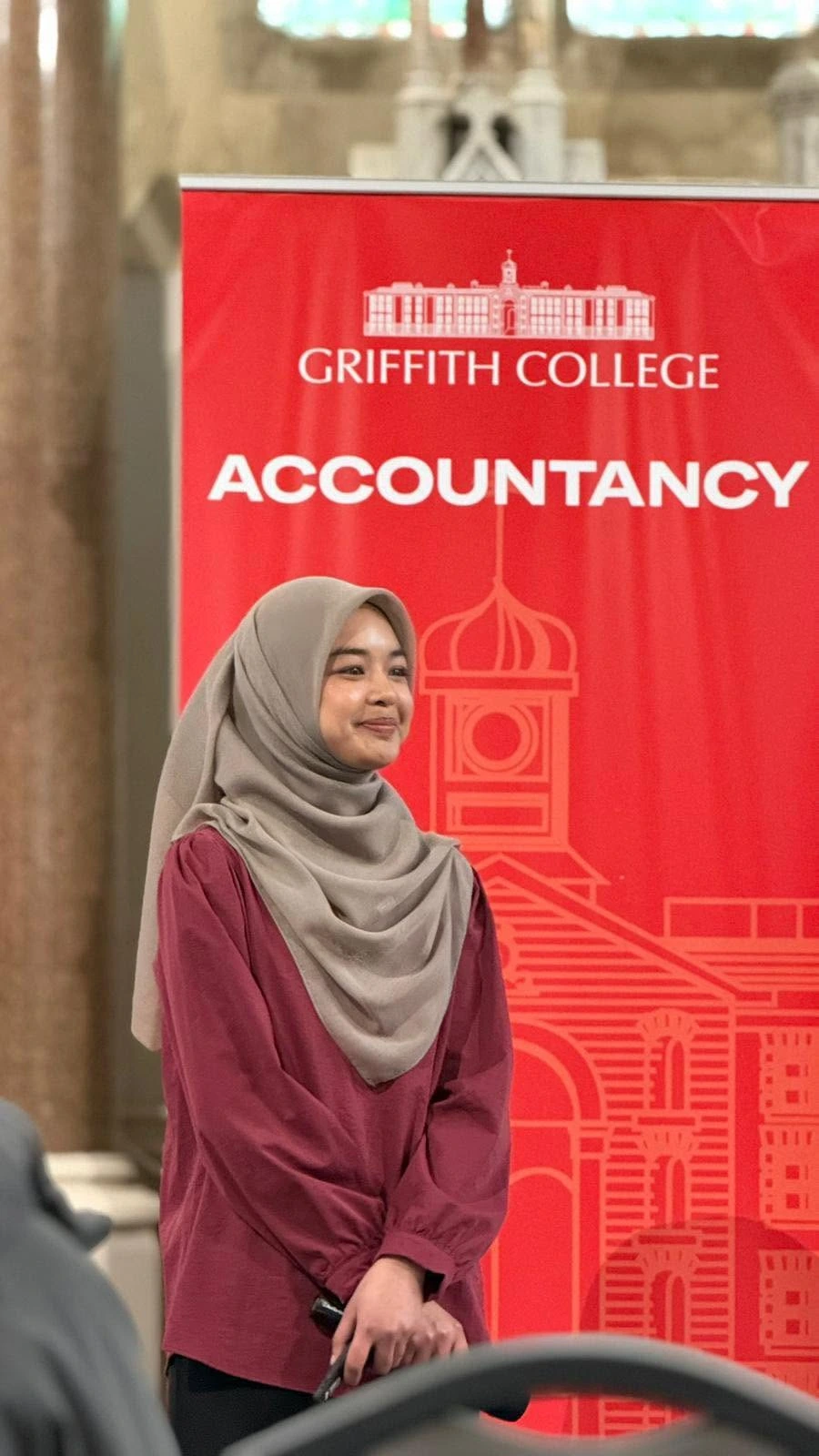 Belajar Akaun Setahun di Luar Negara Terus Dapat Degree? Biar Betul?!